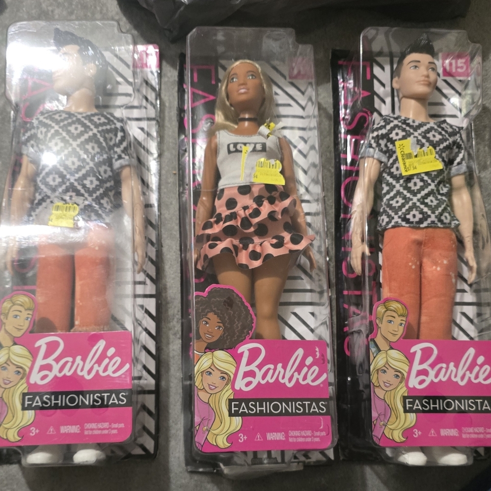 Barbie Fashionistas Ken Doll  This Is For All 3 Dolls
